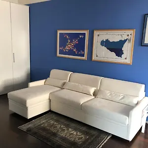 https://argonauti-house.palermohotels.org